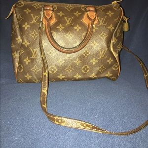 Vintage Louis Vuitton Speedy 25